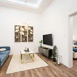 Blue Velvet Luxury Apartament *