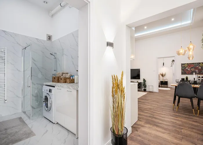 Blue Velvet Luxury アパート *